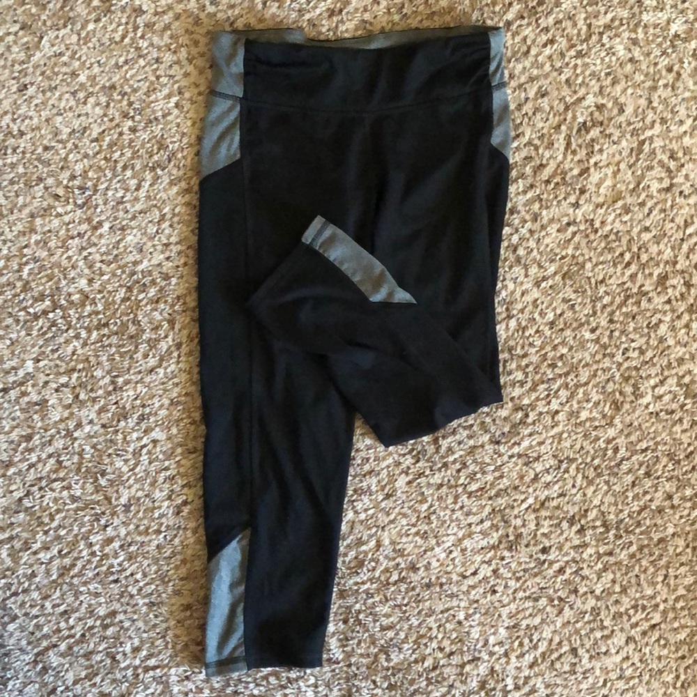 🔥FINAL PRICE🔥 Athletic Capris